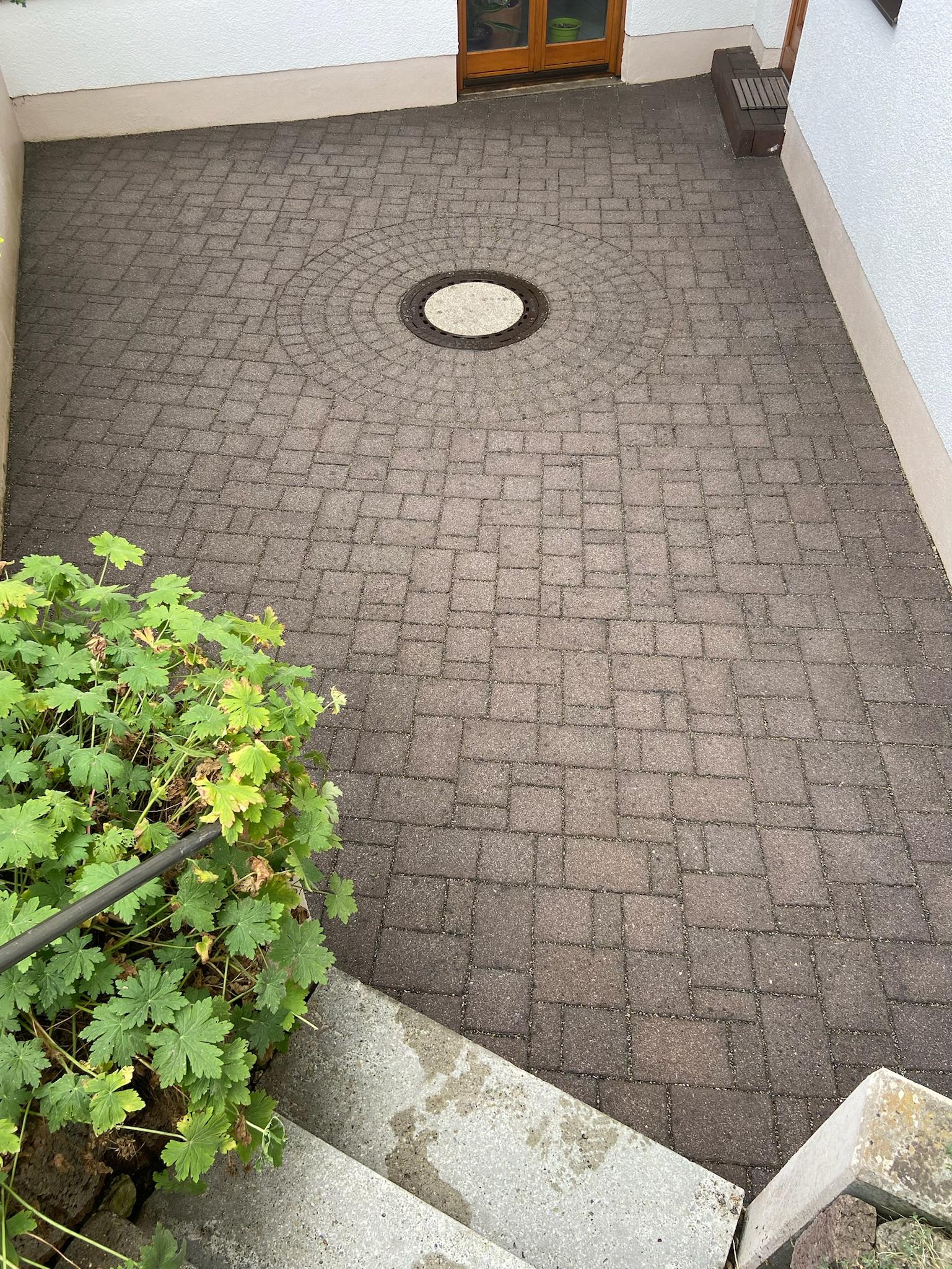 Betonsteinreinigung Nachher
